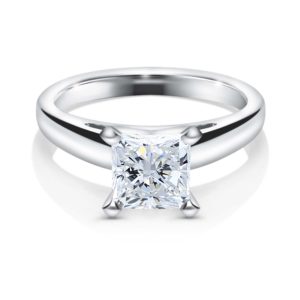 Engagement Ring Solitaire Princess Cut