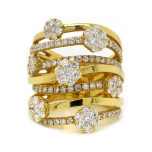 18 Karat Yellow Gold 2.65 carats in Diamonds Set On A Wide Band Ring