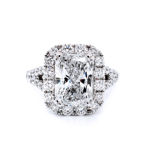 Radiant Engagement Ring 18k White Gold